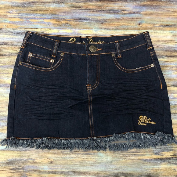 Denim Mini Skirt Embroidered Fringe Raw Hem - Picture 13 of 13